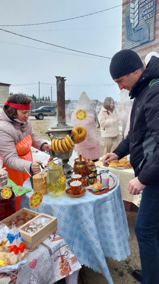 Благотворительная ярмарка.